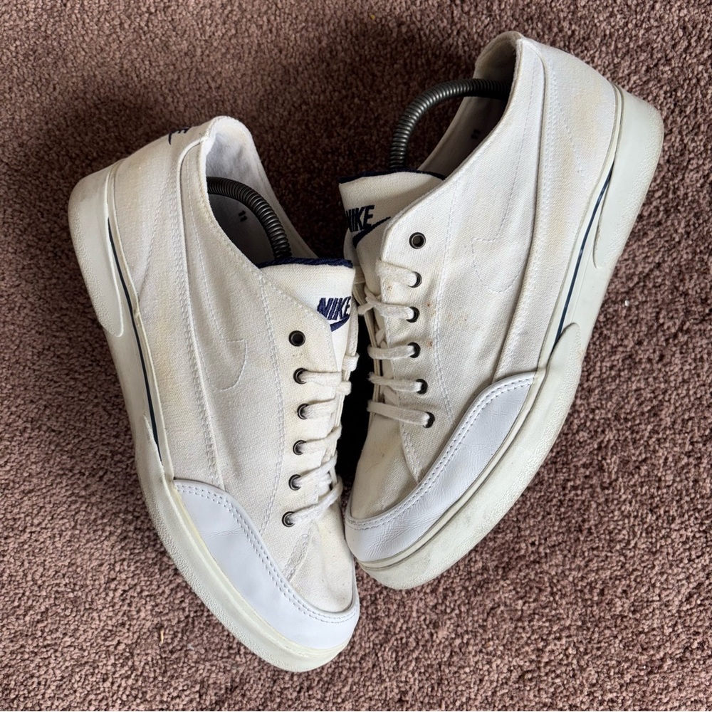Vintage Nike GTS Leather Canvas Light Bone Size 11 1999 -140299-110